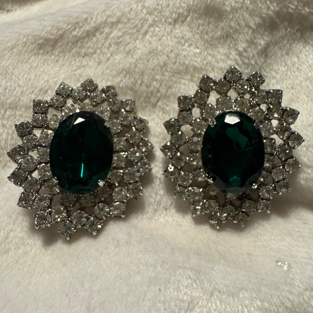 SOLD - Elegant  vintage Silver Tone, Green & Clear Rhinestone Clip On  Earrings